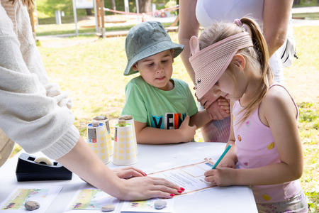 Družinska mestna uganka 13.7 (2)